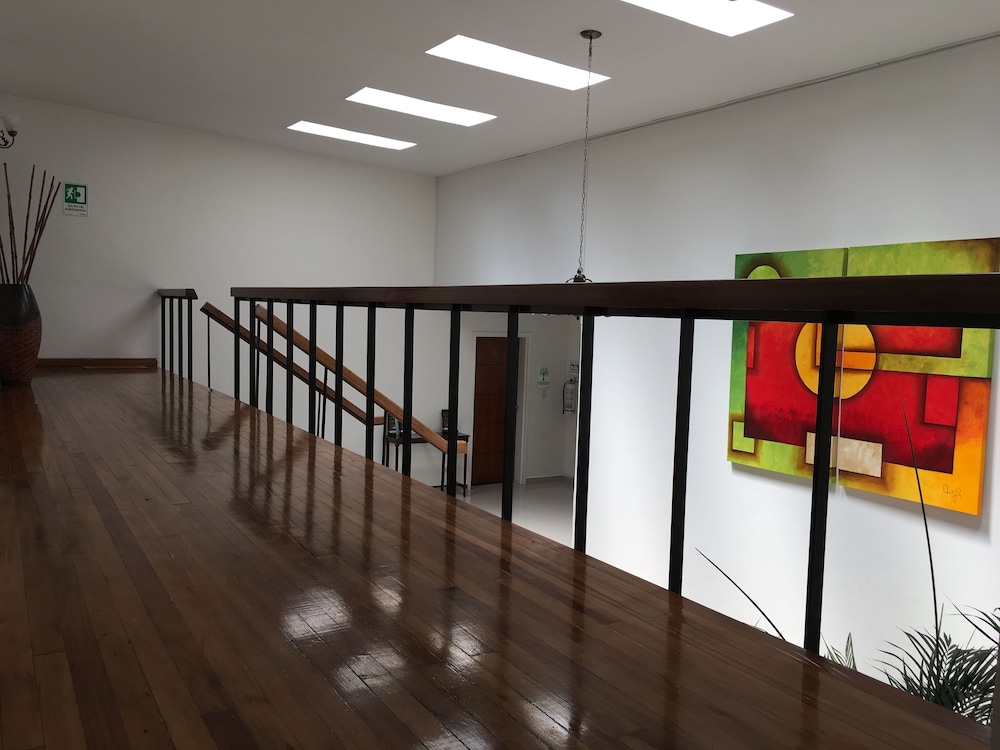 Regines Hotel by null