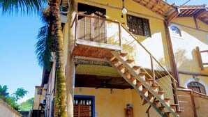 Front of property - Chalé de Charme MANDOMAI - Suítes Cozinha Compacta e Chalé Gourmet Exclusivos (Ilhabela)