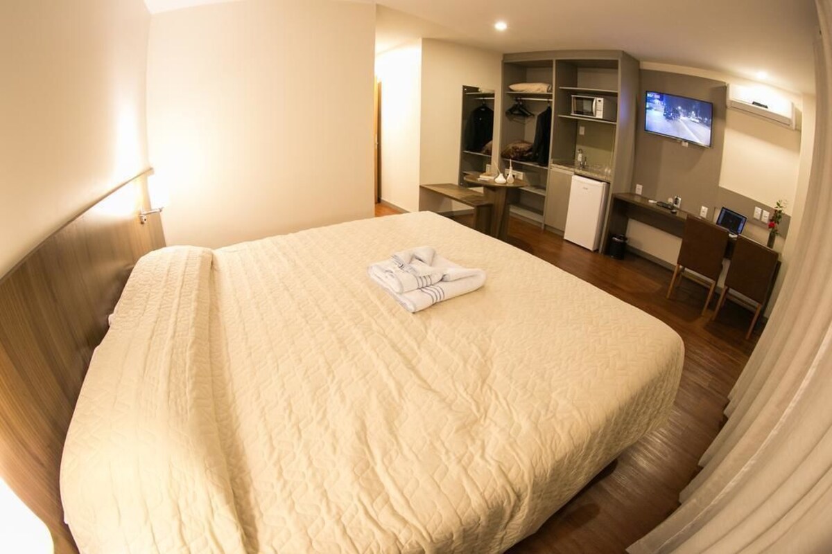 Minibar, in-room safe, desk, laptop workspace