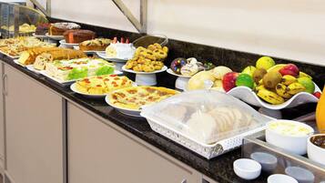 Free daily buffet breakfast