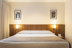 Comfort Double Room | Minibar, in-room safe, desk, laptop workspace