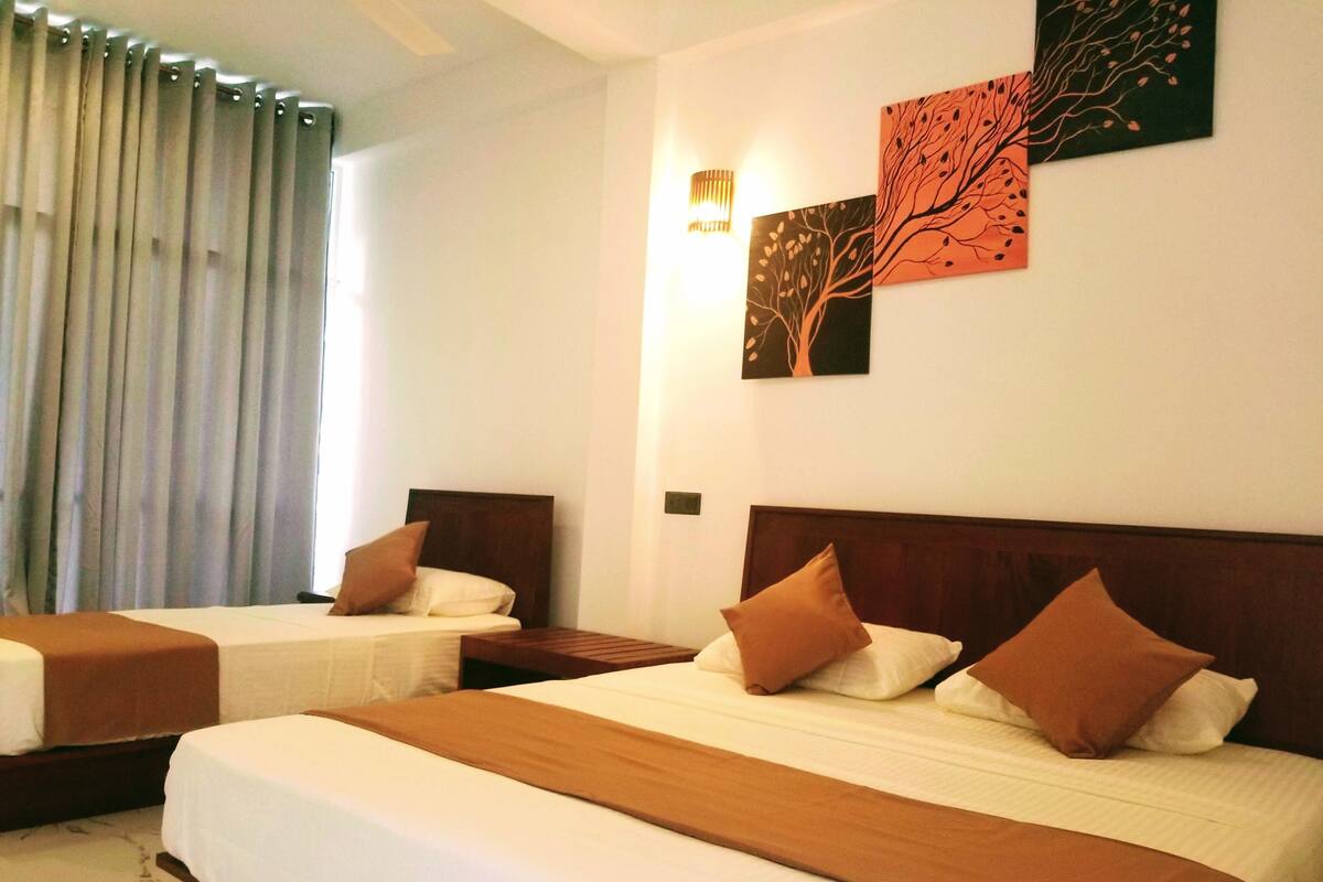 Standard Triple Room  | 遮光窗帘、隔音、熨斗/熨板、免费 WiFi
