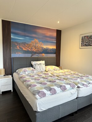 Exclusive Studio | 1 bedroom, minibar, in-room safe, laptop workspace