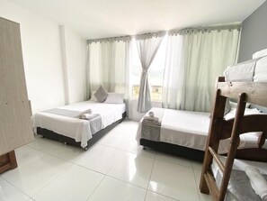 Iron/ironing board, free WiFi, bed sheets - Hotel Paris (Villeta)