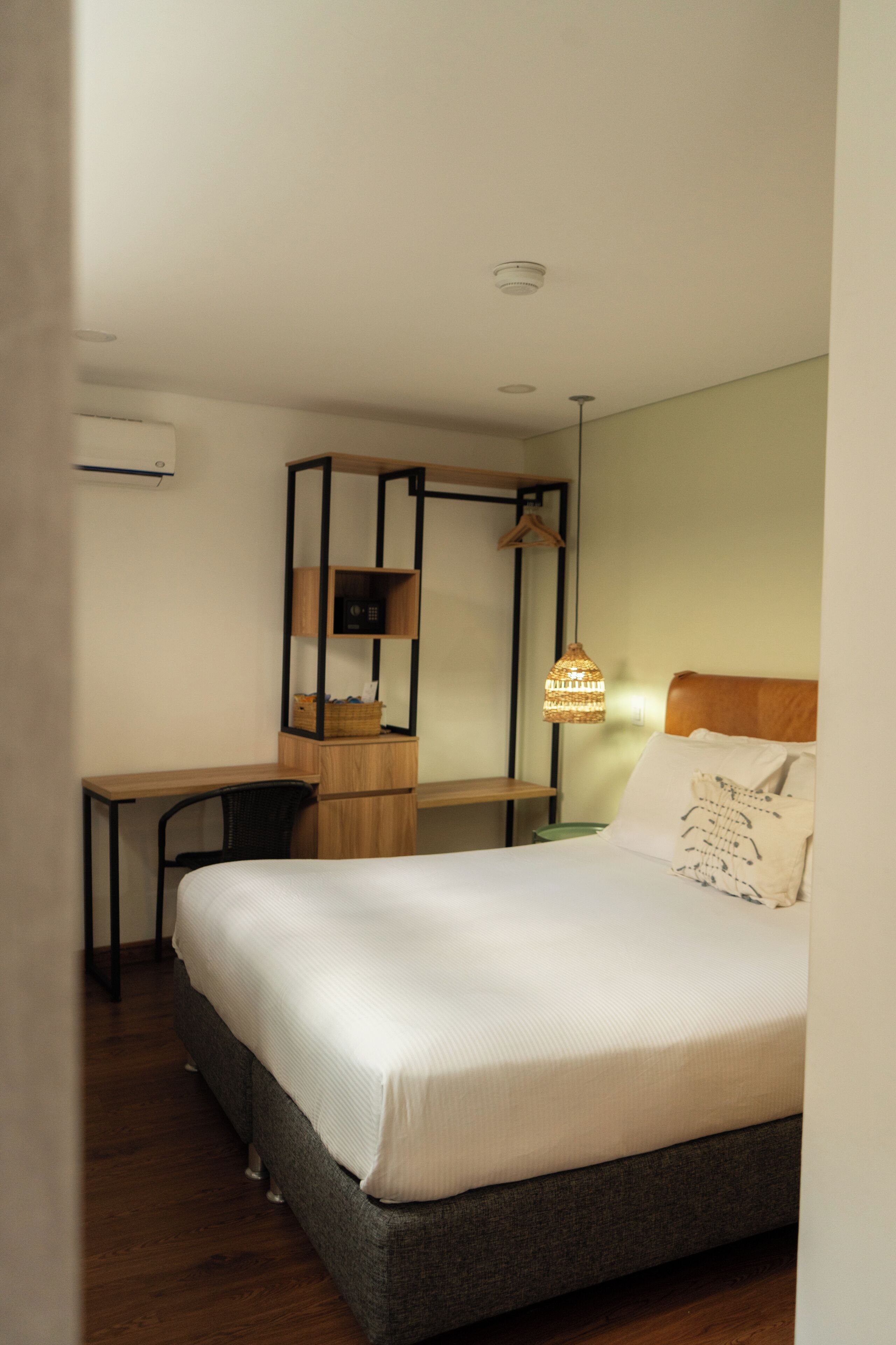 Double Room, 1 Queen Bed, Non Smoking | Minibar, in-room safe, individually furnished, desk