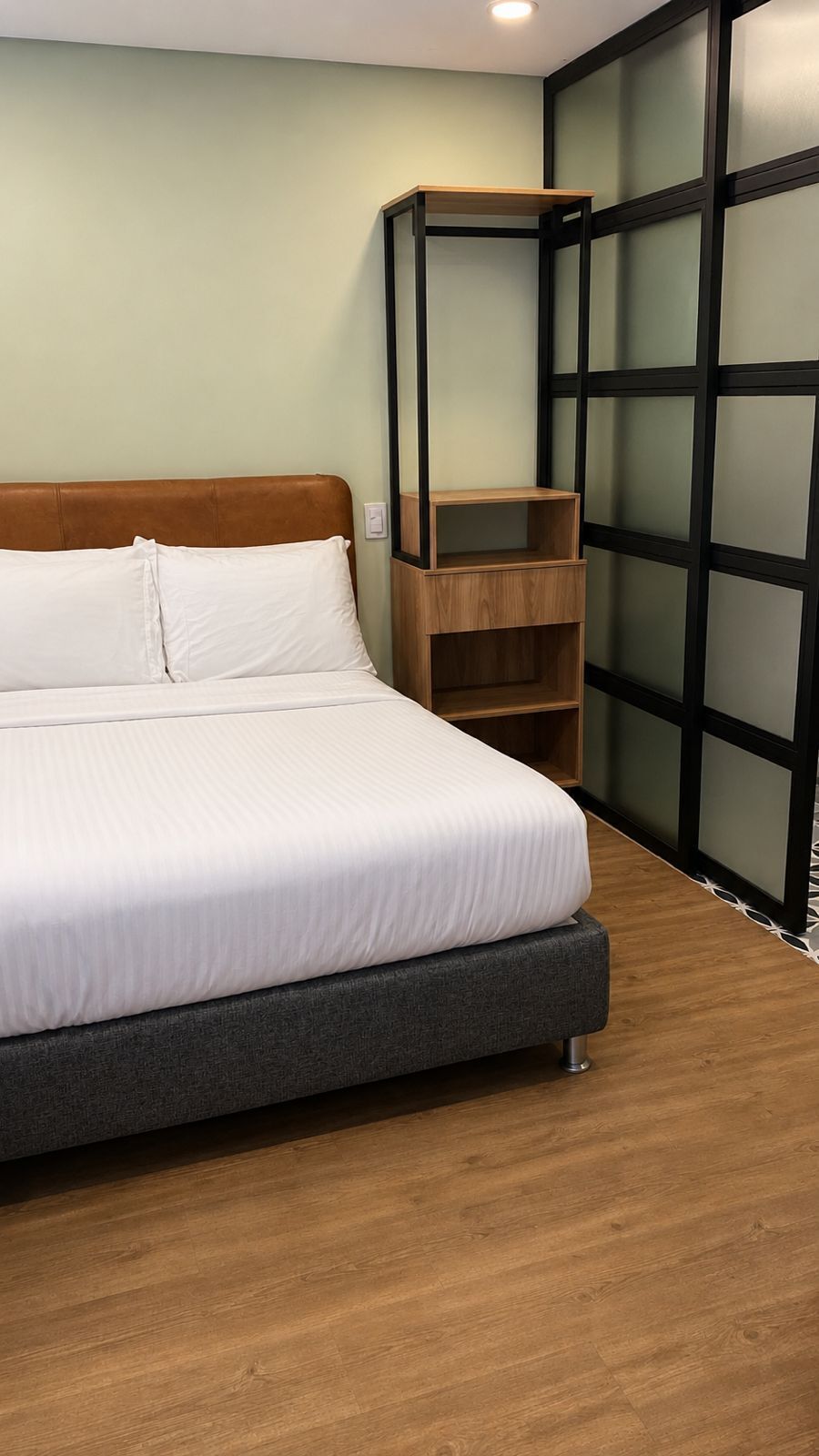 Economy Double Room Single Use | Minibar, in-room safe, individually furnished, desk