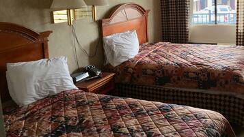 Comfort Room, 2 Queen Beds, Non Smoking | Premium bedding, down comforters, desk, blackout drapes