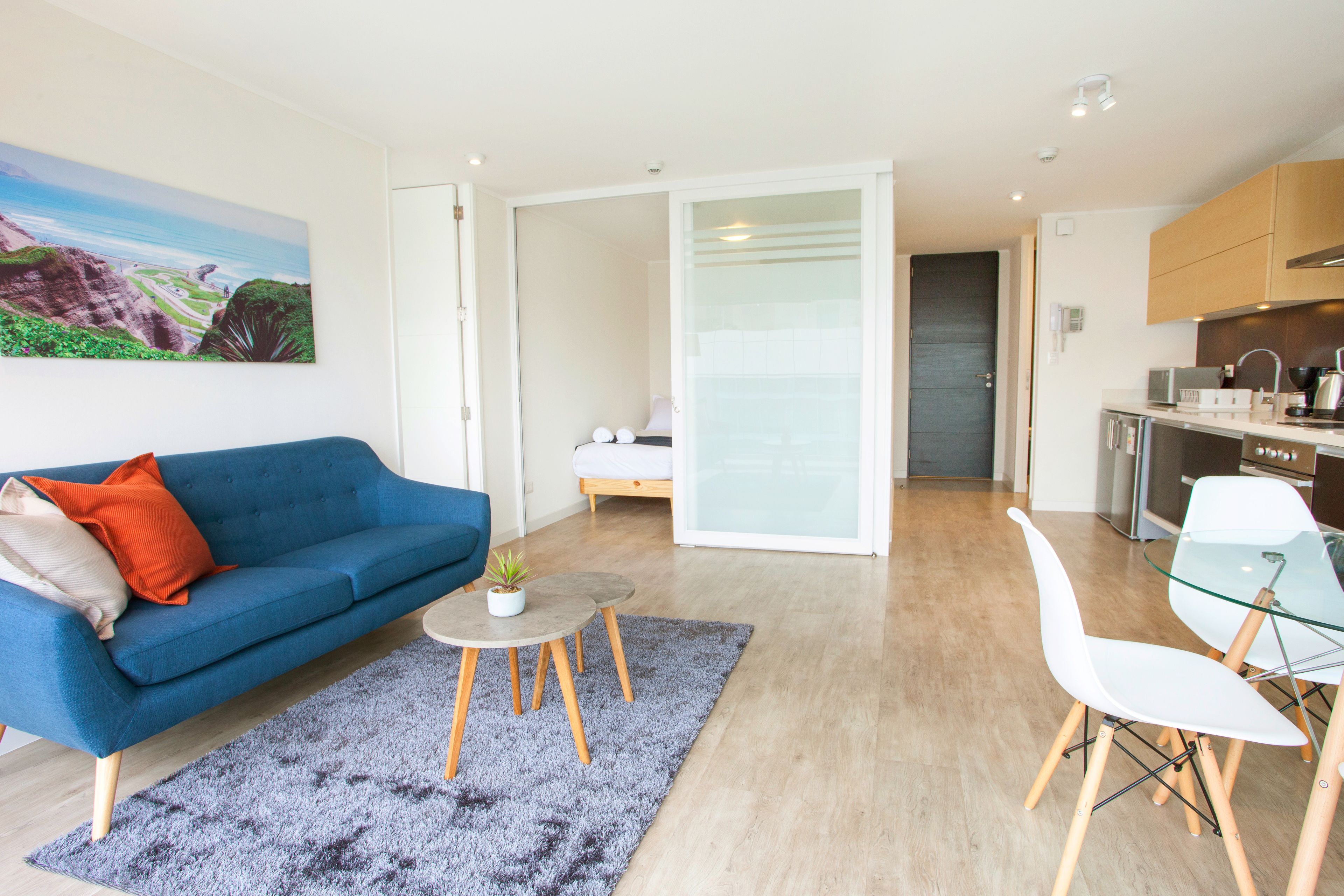 Deluxe appartement, 2 slaapkamers, niet-roken, privébadkamer | 2 slaapkamers, luxe beddengoed, donsdekens, een kluis op de kamer