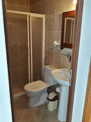 Chambre, vue mer | Salle de bain