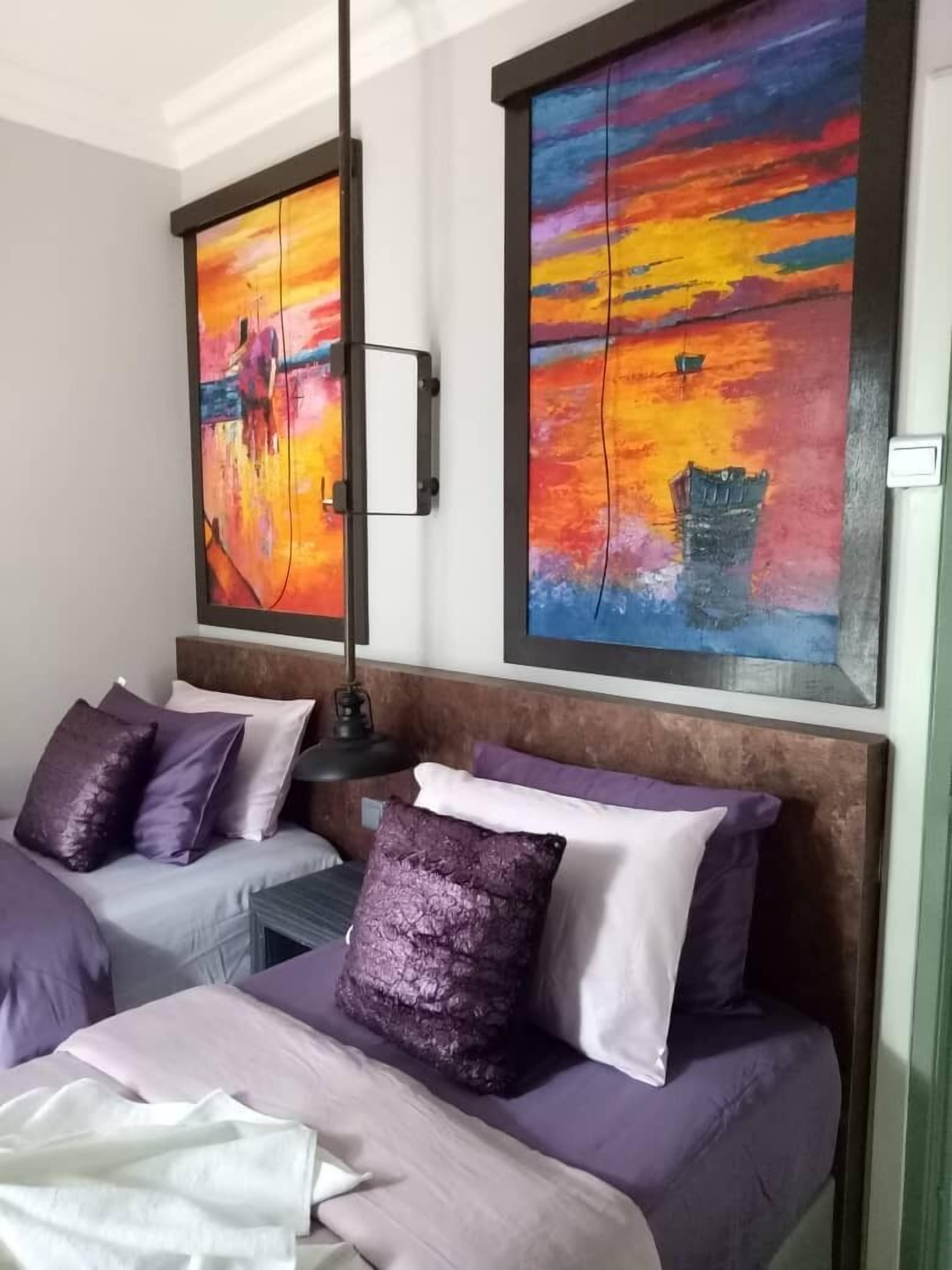 junior suite, multiple beds, non smoking | minibar, blackout curtains, soundproofing, free wifi