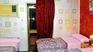 Egyptian cotton sheets, premium bedding, blackout curtains, free WiFi