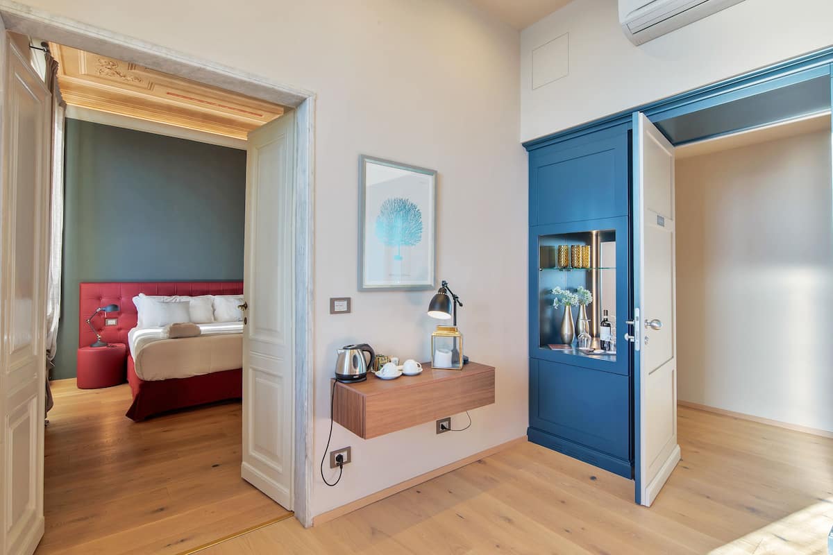 Svit Deluxe - terrass - havsutsikt | 1 sovrum, sängtillbehör av högsta kvalitet, duntäcken och minibar