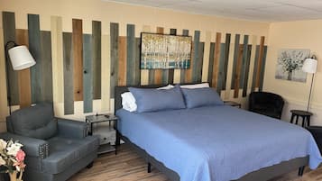 Deluxe Room | Pillowtop beds, individually decorated, individually furnished, desk