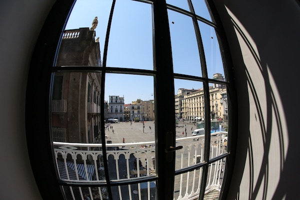Facciata della struttura