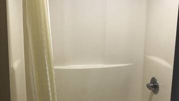 Basic Single Room, 2 Double Beds, Non Smoking | Bathroom