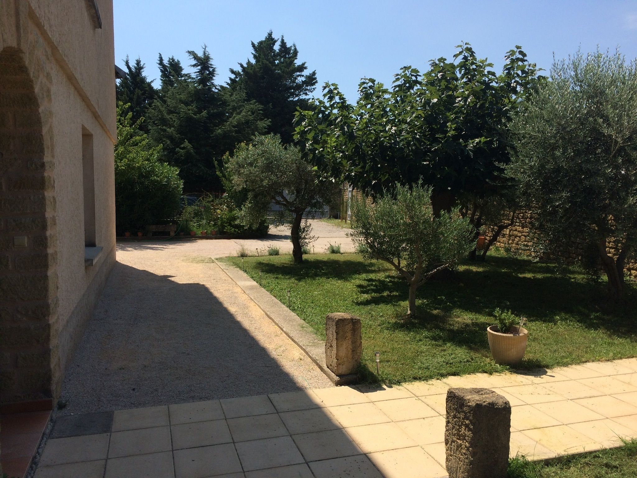 Entrée de l’hébergement