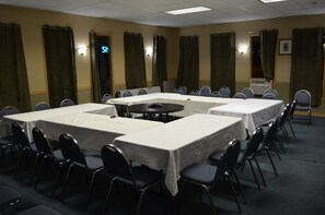 Meeting facility - Canadas best value Inn & suites (Castlegar)