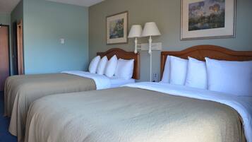 18 bedrooms, desk, rollaway beds, free WiFi