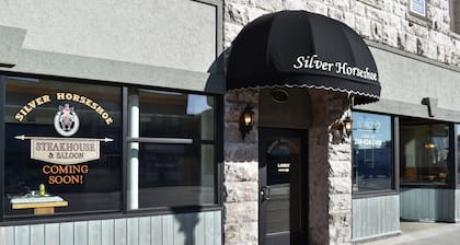 Silver Horseshoe Inn