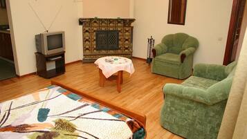 1 bedroom, minibar, in-room safe, iron/ironing board