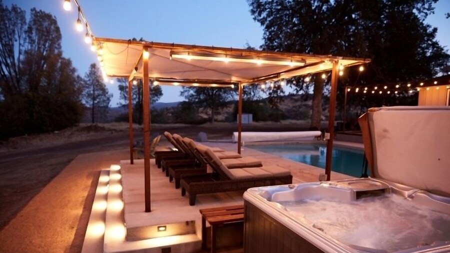 Bed & Barrel at Stonehouse Cellars