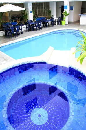 Outdoor pool - Be Hotel San Andrés (San Andrés)