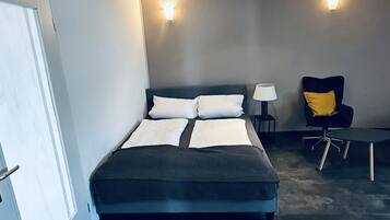 Traditional Condo, Garden View | 1 bedroom, hypo-allergenic bedding, Tempur-Pedic beds