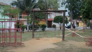 Children's play area - outdoor - Girão House (Nova Iguaçu)