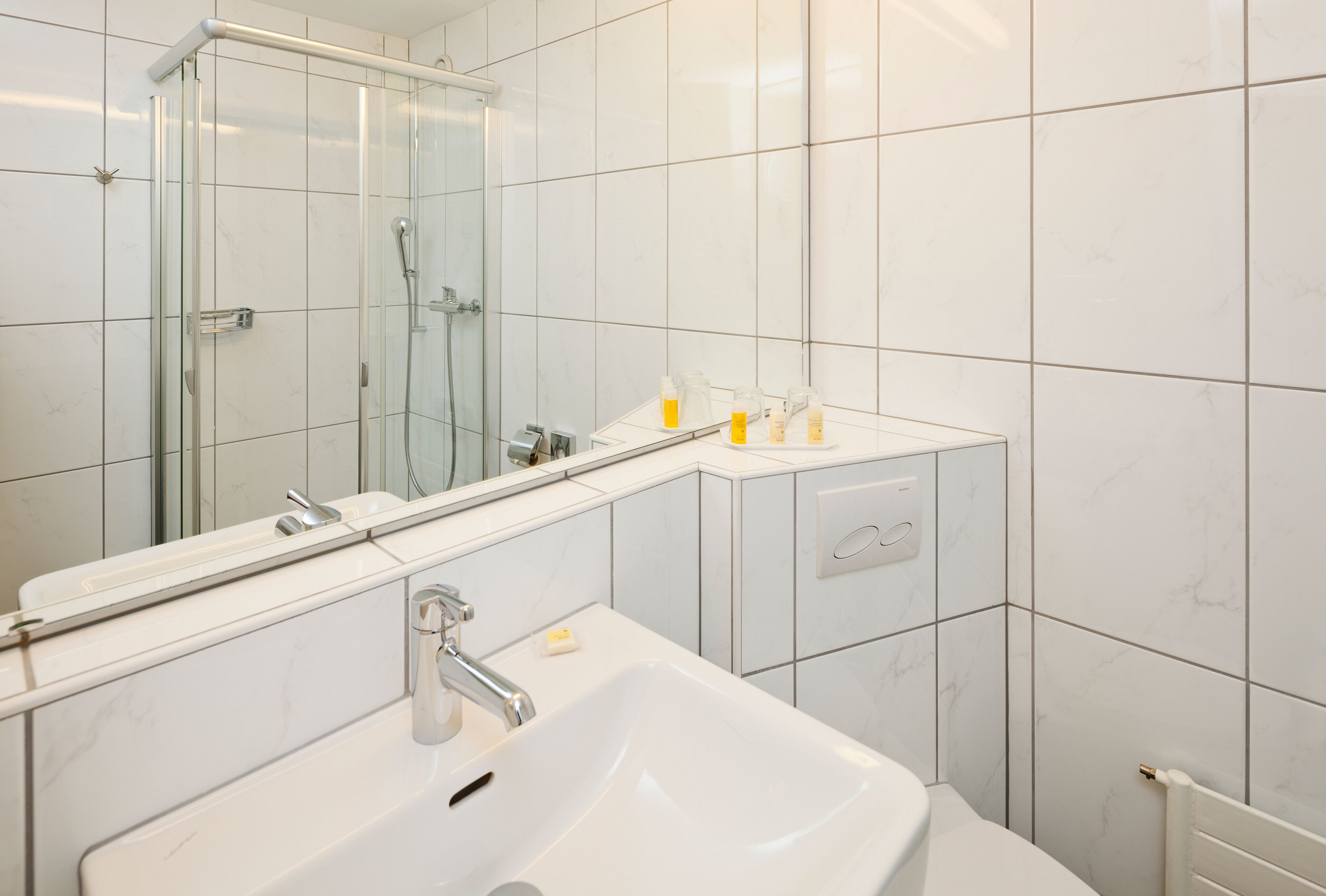 standard double room, balcony, mountain view | bathroom | shower, hair dryer, towels