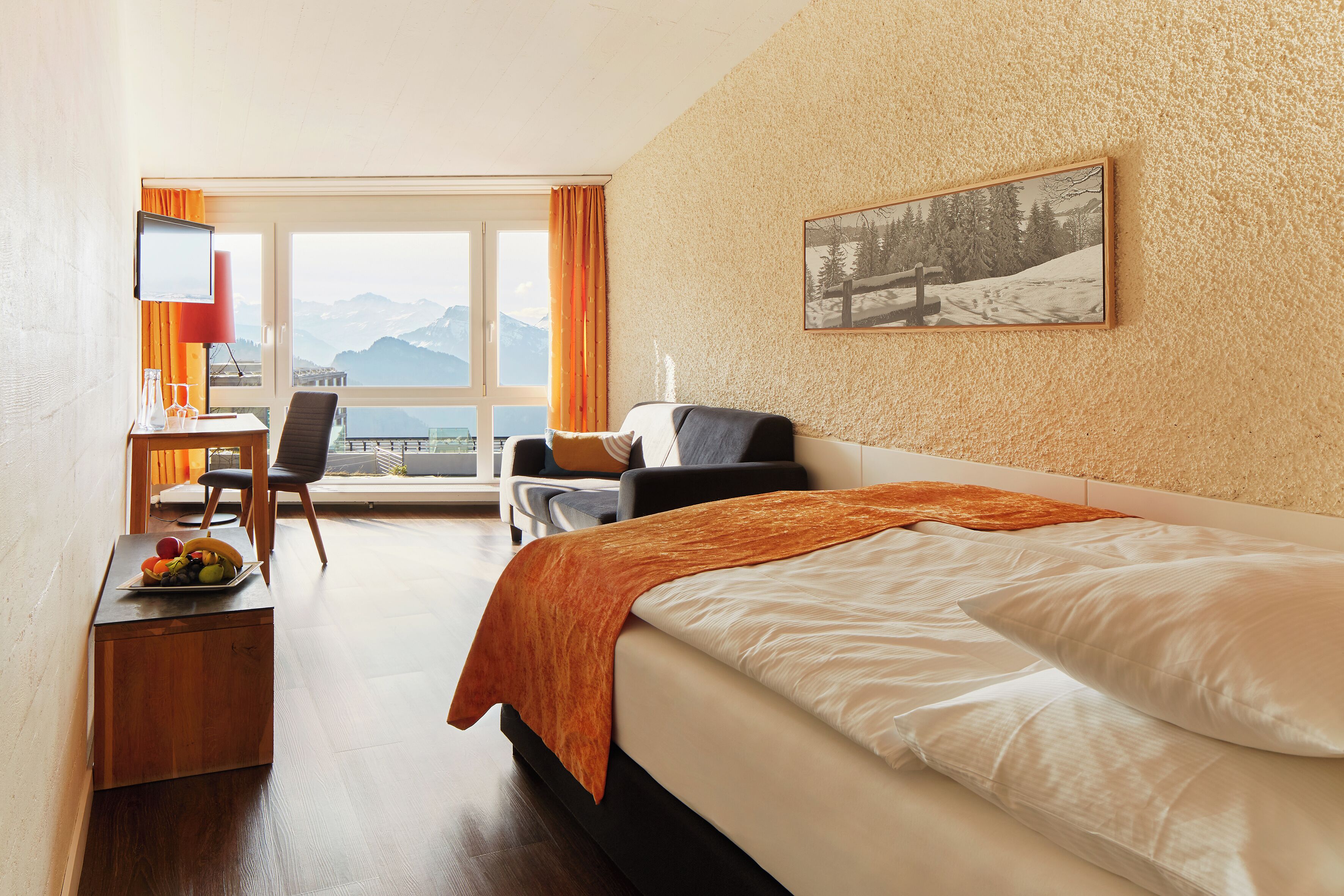Chambre double | Coffre-fort, bureau, système d’insonorisation, accès au Wi-Fi (inclus)