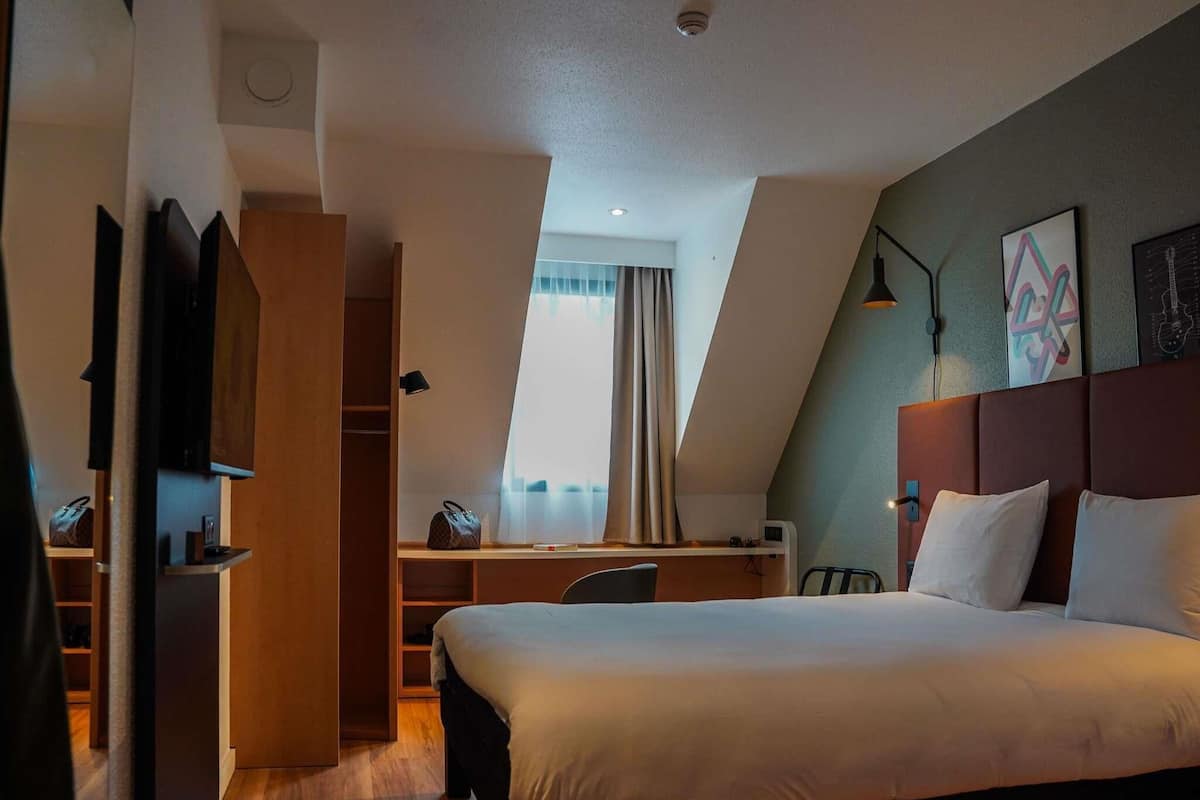 Chambre Double Standard, 1 lit double