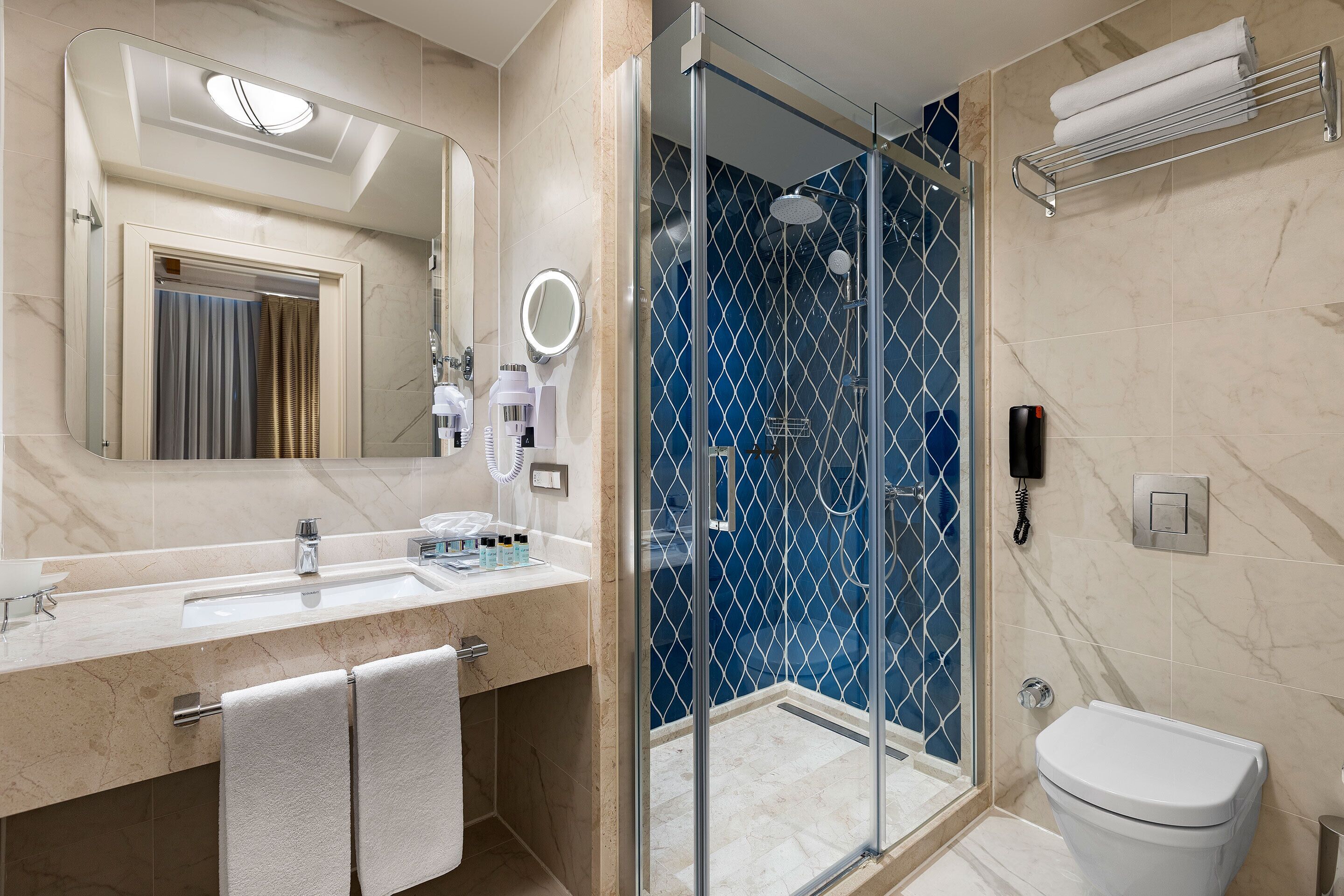 executive double room, balcony | bathroom | shower, free toiletries, hair dryer, slippers