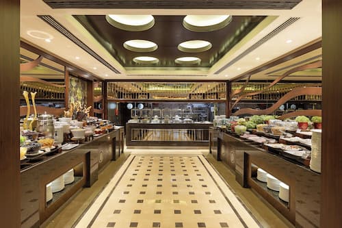 Daily buffet breakfast for a fee