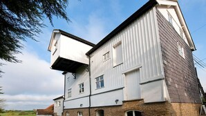 Exterior - Little Hallingbury Mill (Bishop's Stortford)