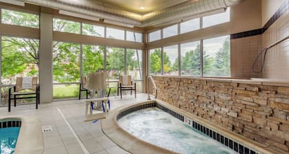 Cambria Hotel Fort Collins