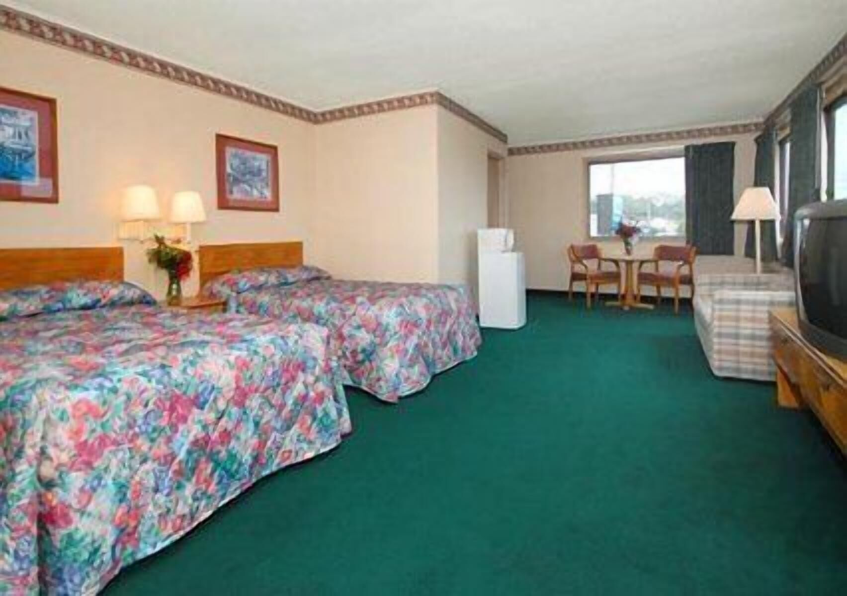 Iron/ironing board, free cribs/infant beds, rollaway beds, free WiFi