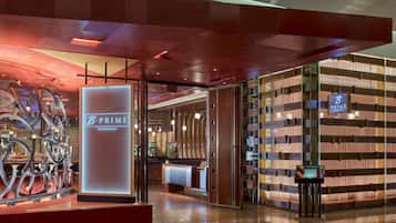 17 restaurants servant le petit déjeuner, spécialités Cuisine américaine