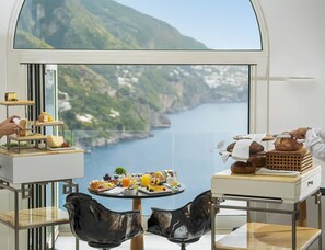 Desayuno continental incluido todos los días