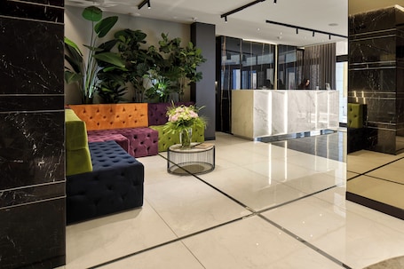 Reception. Hotel Milano & Spa