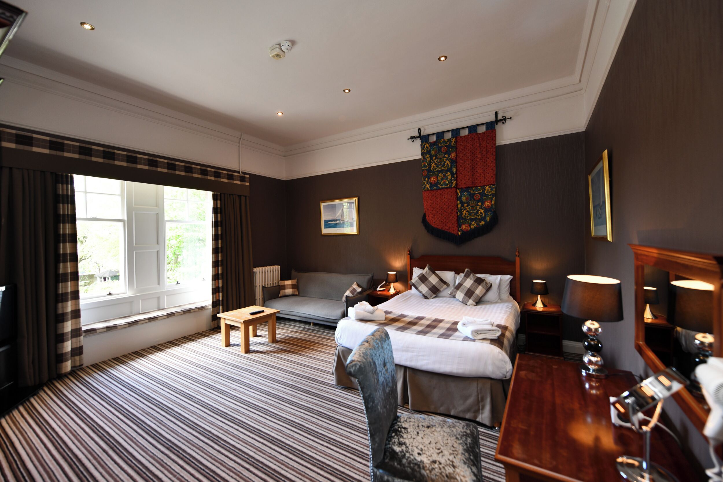 character double room | individually decorated, individually furnished, desk, iron/ironing board