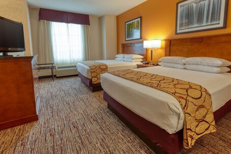 Drury Inn Suites Indianapolis Northeast - Image 15