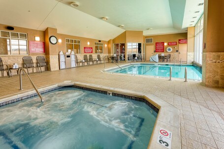 Drury Inn Suites Indianapolis Northeast - Image 4
