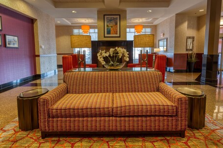Drury Inn Suites Indianapolis Northeast - Image 18