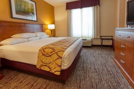 Drury Inn Suites Indianapolis Northeast - Image 14