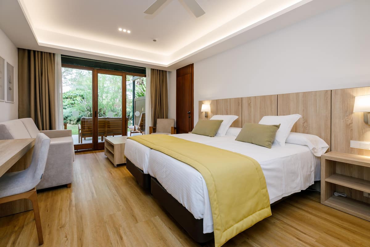 1 bedroom, minibar, in-room safe, desk