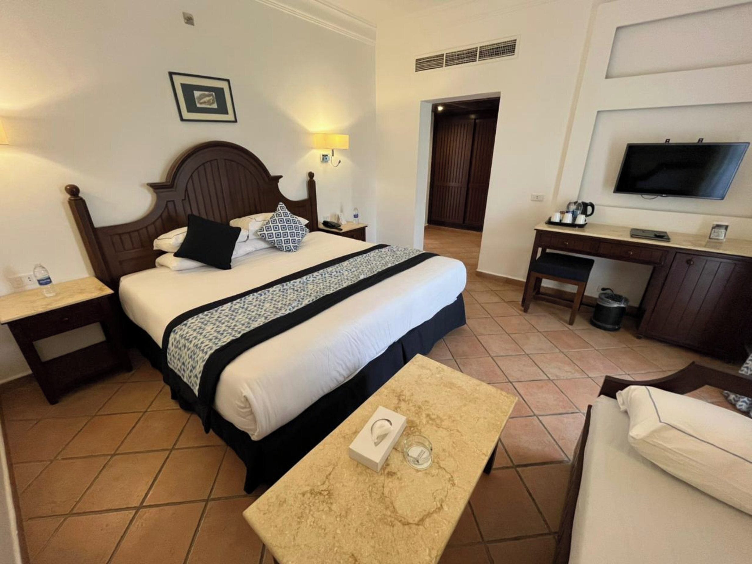 Family Double Room | Premium bedding, Select Comfort beds, minibar, in-room safe