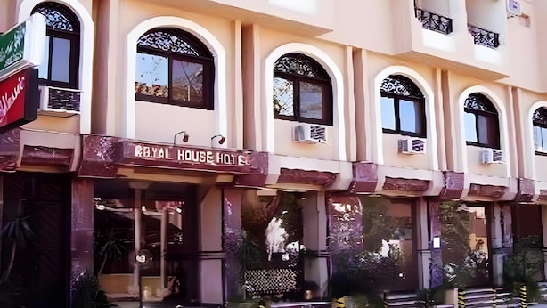 Exterior detail - Royal House (Luxor)
