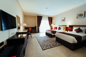Superior Room, Pool View
