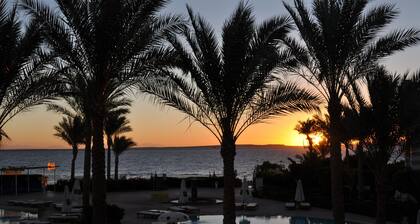 Rehana Royal Beach Resort - Aquapark & Spa - Families & Couples Only - Premium Ultra All-Inclusive 24H