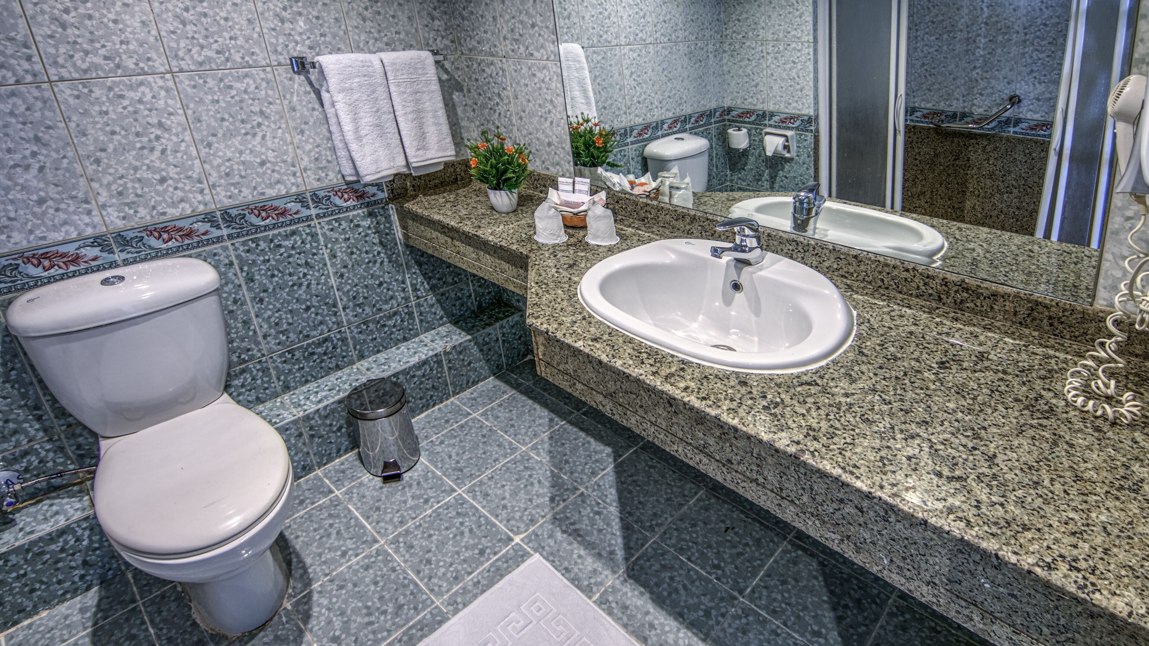 Foto - Falcon Hills Hotel